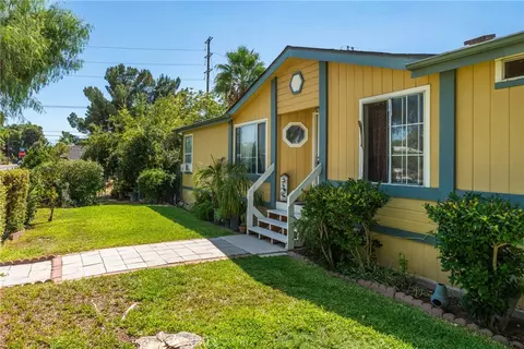 387 Turquoise, Perris, CA 92571 photo 2