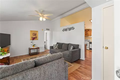 387 Turquoise, Perris, CA 92571 photo 4