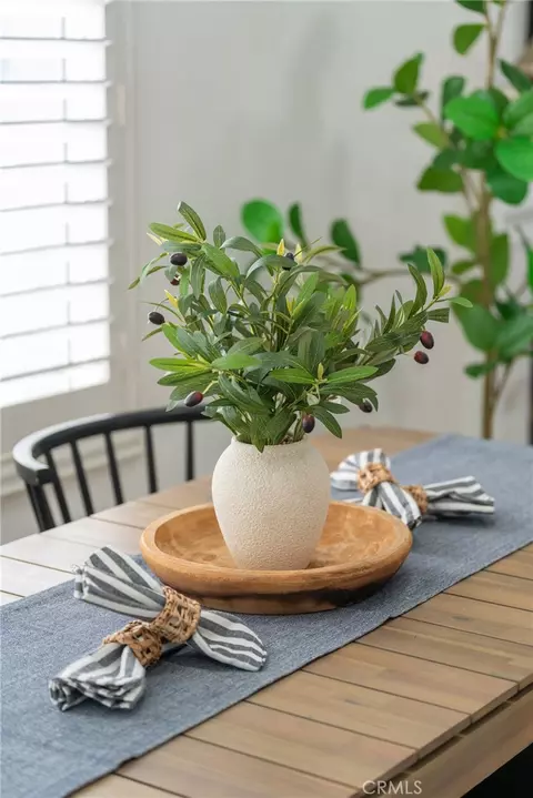 Dining - 5157 E Harco, Long Beach, CA 90808 photo 2 of 2