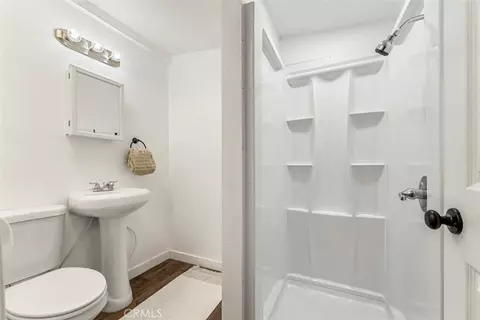 Bath - 4327 E Philo, Orange, CA 92869 photo 3 of 3