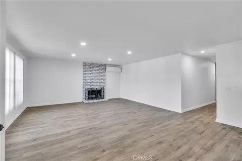 Living - 625 Orizaba, Long Beach, CA 90814 photo 8 of 10