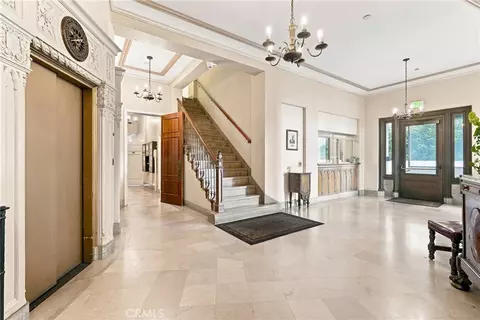 Entry Way - 800 E Ocean #905, Long Beach, CA 90802 photo 2 of 2