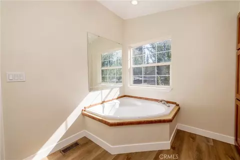 1106 Comanche, Fawnskin, CA 92333 photo 16