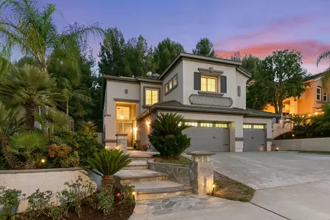 8784 E Banner Ridge Dr, Anaheim, CA 92808