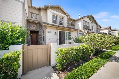 18065 Magee, Yorba Linda, CA 92886