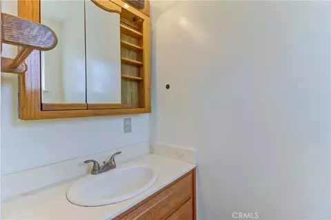 Bath - 3008 Sequoia, Fullerton, CA 92835 photo 5 of 5