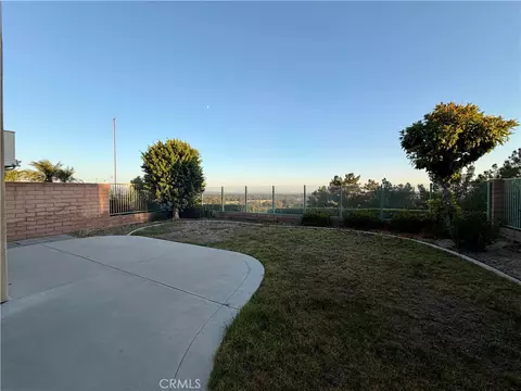 Exterior - 828 E Davidson Ct, Brea, CA 92821 photo 2 of 3