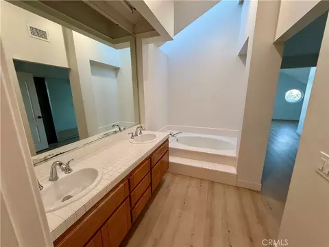 Bath - 828 E Davidson Ct, Brea, CA 92821 photo 2 of 4