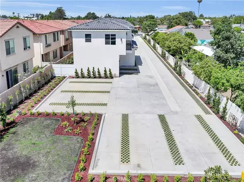 8224 Starr St, Stanton, CA 90680 photo 8