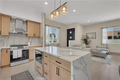 8224 Starr St, Stanton, CA 90680 photo 4