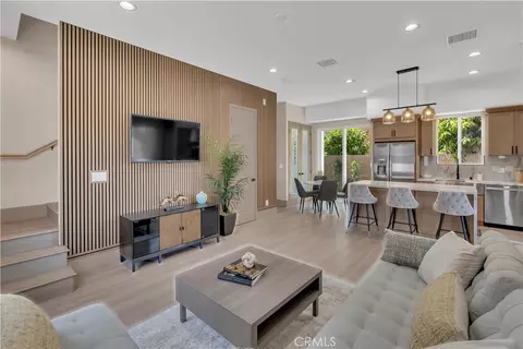 8224 Starr St, Stanton, CA 90680 photo 3