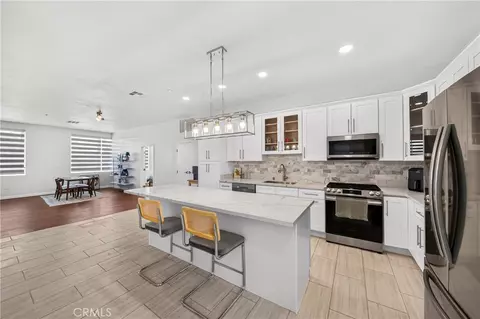 435 W Center St #316, Anaheim, CA 92805