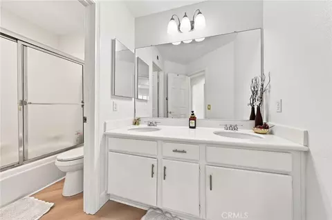 Bath - 1848 Autumn Pl, Simi Valley, CA 93065 photo 6 of 6