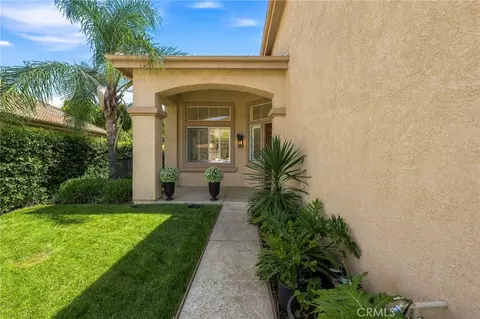 Exterior - 1848 Autumn Pl, Simi Valley, CA 93065 photo 3 of 10