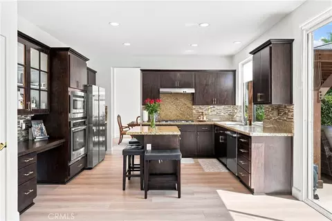 Kitchen - 1848 Autumn Pl, Simi Valley, CA 93065 photo 5 of 5