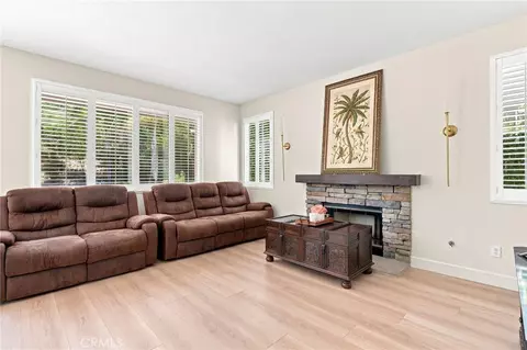 Living - 1848 Autumn Pl, Simi Valley, CA 93065 photo 2 of 2