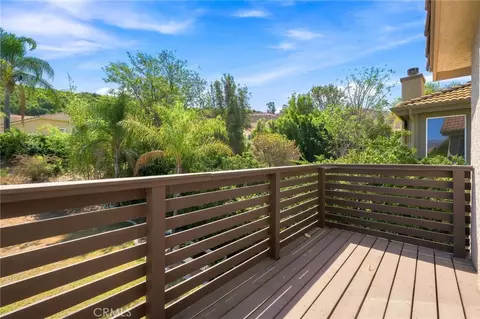 Exterior - 1848 Autumn Pl, Simi Valley, CA 93065 photo 4 of 10