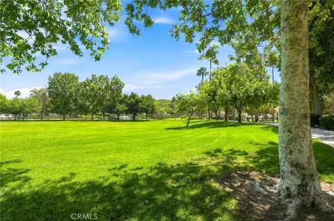 Exterior - 1848 Autumn Pl, Simi Valley, CA 93065 photo 8 of 10