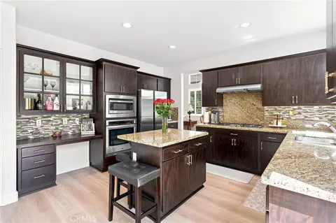 Kitchen - 1848 Autumn Pl, Simi Valley, CA 93065 photo 3 of 5