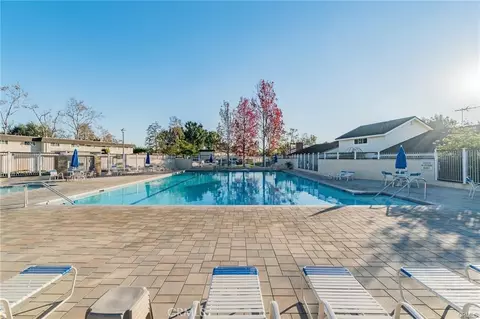 Exterior - 5171 Blackpool Rd, Westminster, CA 92683 photo 7 of 8