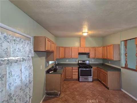 Kitchen - 7550 Peters St, Riverside, CA 92504 photo 1 of 1