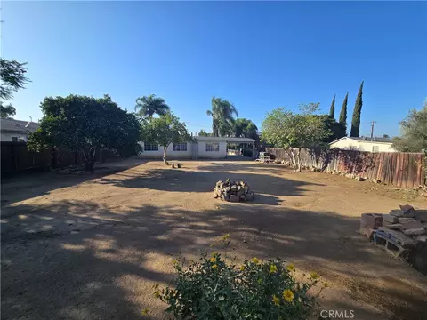 Exterior - 7550 Peters St, Riverside, CA 92504 photo 2 of 3