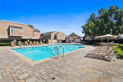 10373 E Briar Oaks Dr #A, Stanton, CA 90680 photo 2