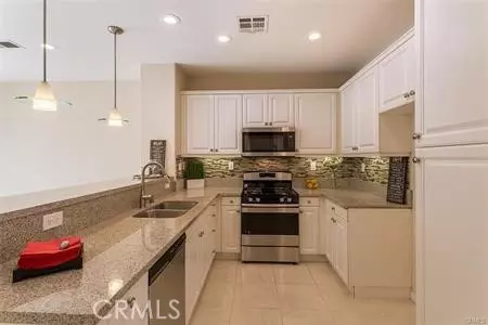 Kitchen - 22838 Serra Dr, Carson, CA 90745 photo 3 of 3