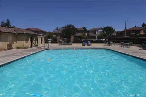 Exterior - 22838 Serra Dr, Carson, CA 90745 photo 3 of 7