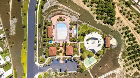 View/Area - 142 Sabbia, Irvine, CA 92602 photo 1 of 3