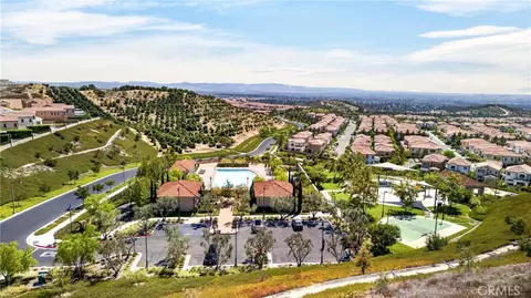 View/Area - 142 Sabbia, Irvine, CA 92602 photo 2 of 3