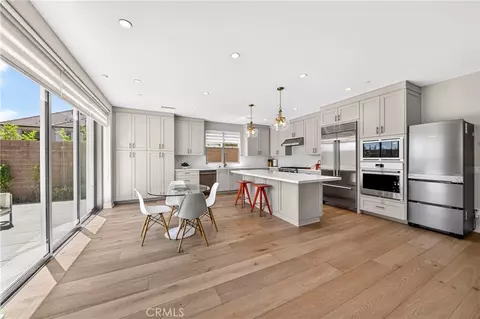 Kitchen - 142 Sabbia, Irvine, CA 92602 photo 2 of 5