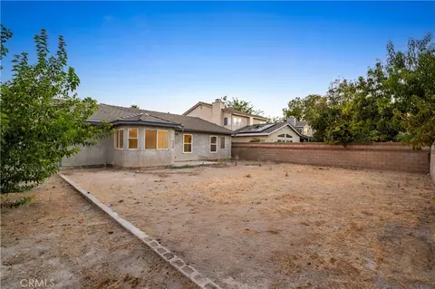 Exterior - 2101 Forry, Lancaster, CA 93536 photo 5 of 6