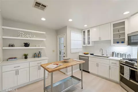 Kitchen - 1751 E 68th #12, Long Beach, CA 90805 photo 1 of 3