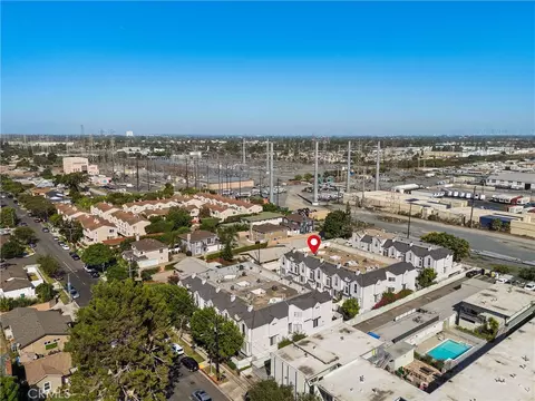 View/Area - 1751 E 68th #12, Long Beach, CA 90805 photo 3 of 7