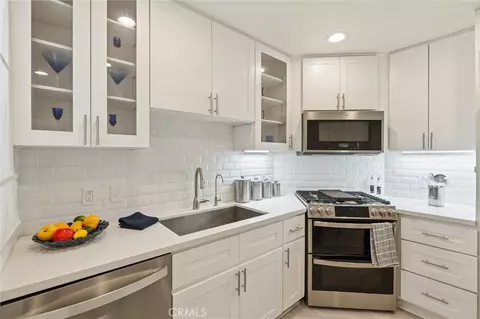 Kitchen - 1751 E 68th #12, Long Beach, CA 90805 photo 3 of 3