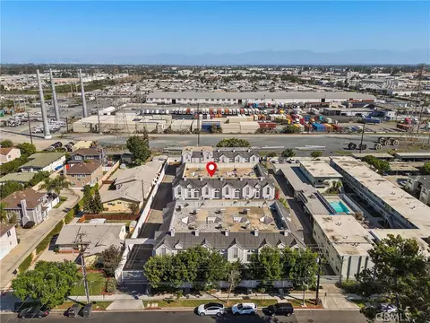 View/Area - 1751 E 68th #12, Long Beach, CA 90805 photo 2 of 7