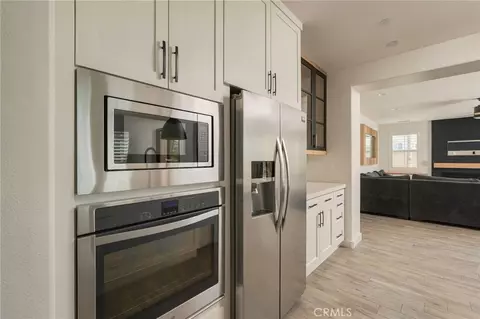 Kitchen - 11525 Sparrow, Corona, CA 92883 photo 9 of 9