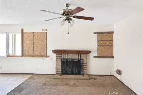 Living - 6972 Manhattan Dr, Riverside, CA 92506 photo 2 of 5