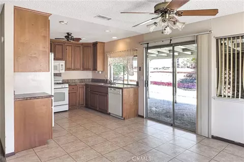 Kitchen - 6972 Manhattan Dr, Riverside, CA 92506 photo 2 of 2