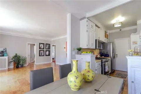 Dining - 800 E Ocean #1203, Long Beach, CA 90802 photo 2 of 2