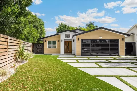 Exterior - 4656 Greenbush, Sherman Oaks, CA 91423 photo 2 of 9