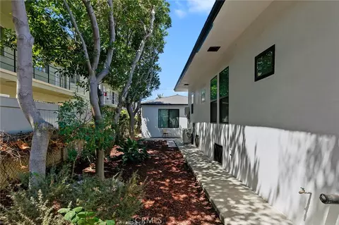 Exterior - 1317 E 1st, Long Beach, CA 90802 photo 4 of 7