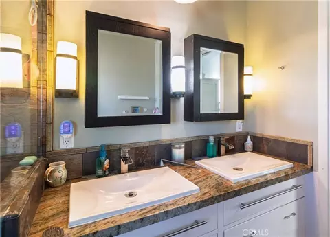 Bath - 3176 E Palm # 65, Fullerton, CA 92831 photo 3 of 4