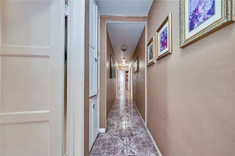 Entry Way - 1390 W 33rd St, Long Beach, CA 90810 photo 1 of 1