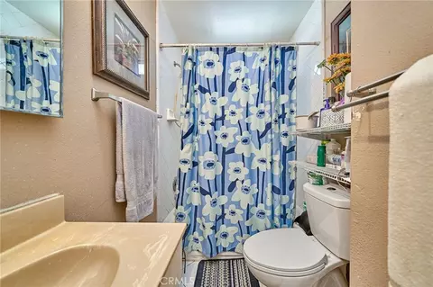 Bath - 1390 W 33rd St, Long Beach, CA 90810 photo 3 of 3
