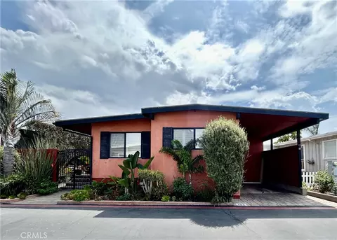 103 Yorktown, Newport Beach, CA 92660