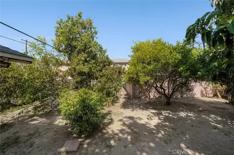 Exterior - 421 E Adele St, Anaheim, CA 92805 photo 7 of 9