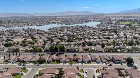 17671 Electra Dr, Victorville, CA 92395