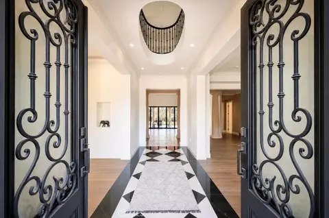 Entry Way - 17190 Small Canyon Ln, Riverside, CA 92506 photo 1 of 2